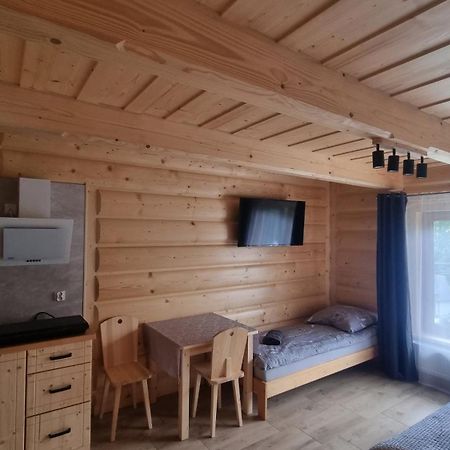 Pod Grusza Guest House Dzianisz Luaran gambar