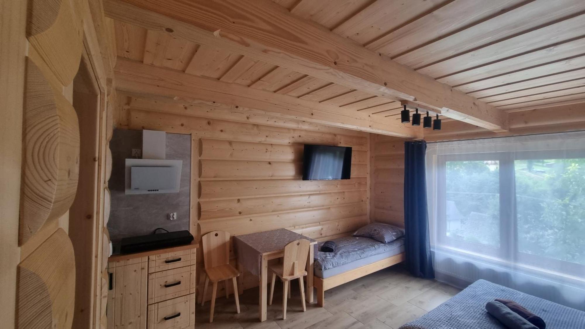 Pod Grusza Guest House Dzianisz Luaran gambar